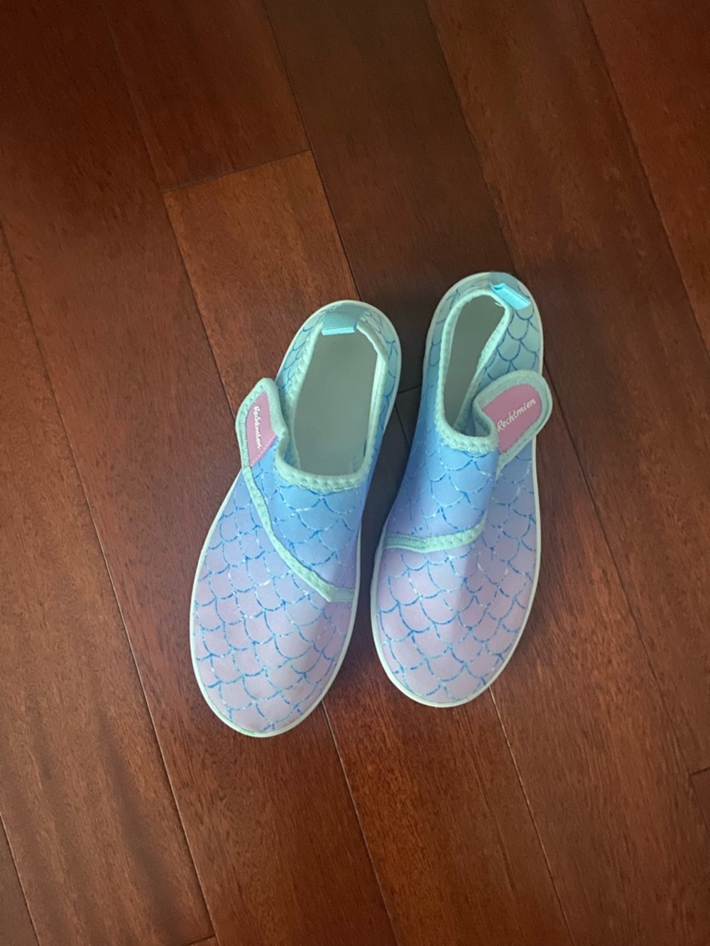 Kids Mermaid Scale Slip-On Water Shoes - Lavender blue